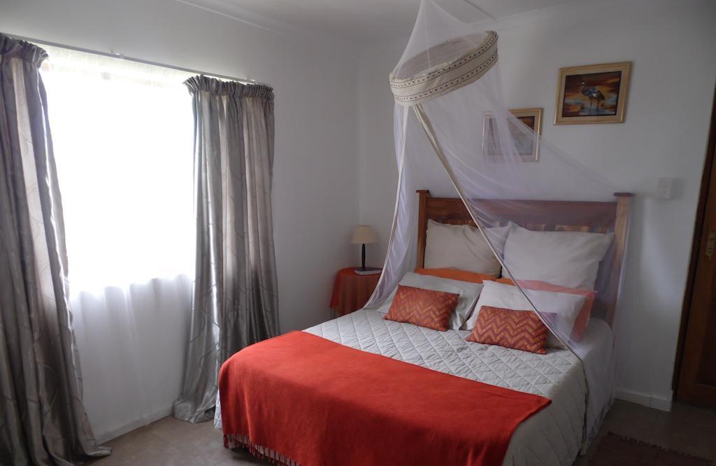 The Hexagon Wildlife Conservation Uitenhage Quarto foto